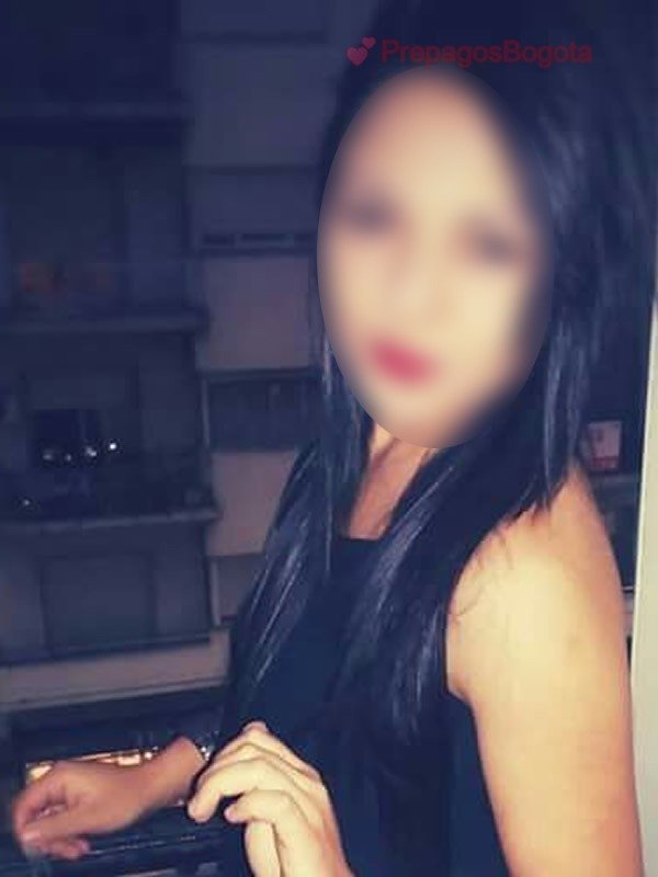 Ivana – Universitarias Escorts Bogotá - Miniatura 4